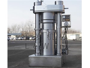 全自動(dòng)花生油榨油機(jī)設(shè)備如何清洗？